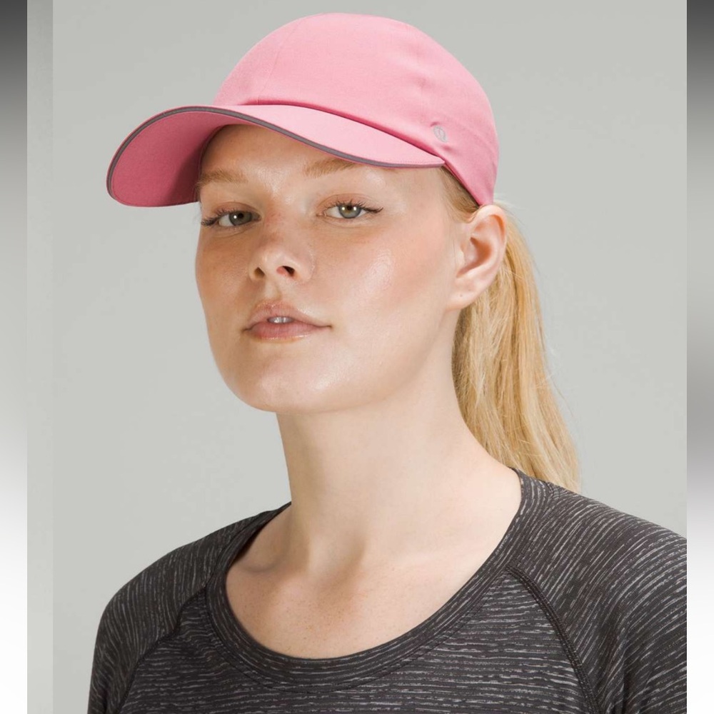 Lululemon Womens Fast and Free Running Hat